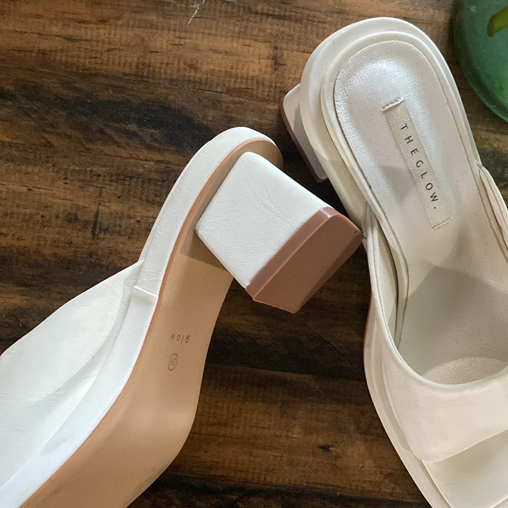 Off white 👡 - Picture 4 of 6